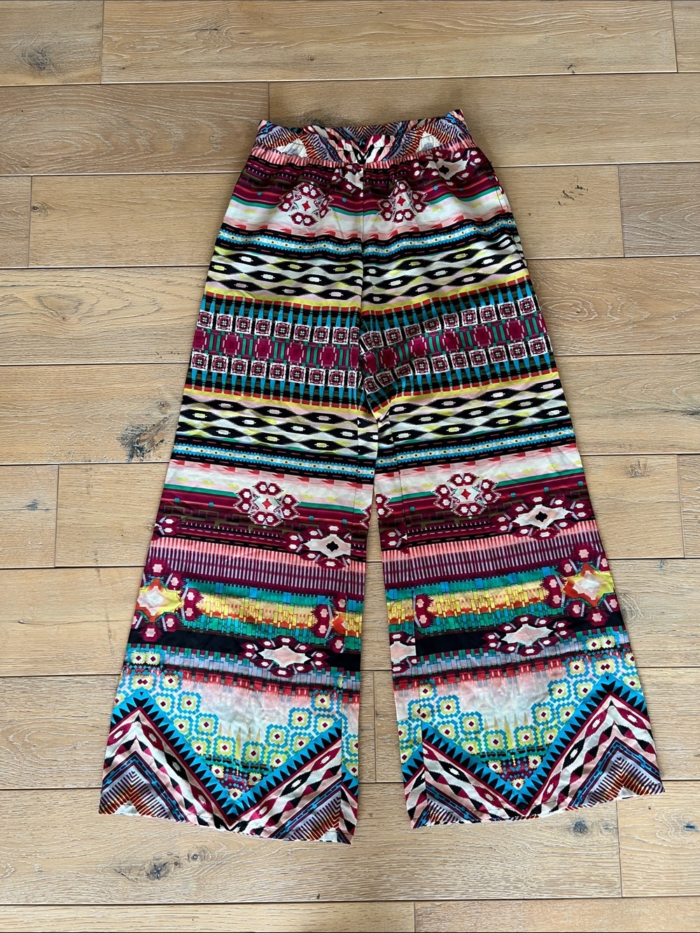 Ivy Jane Multicolor Patterned Wide-Leg Pants